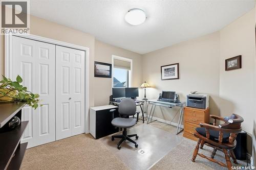 220 Floyd Court, Warman, SK 