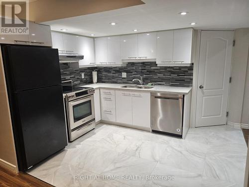 BASEMENT - 58 STEMMLE DRIVE , Aurora, Ontario L4G 6N4 4