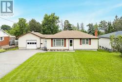 207 WARNICA ROAD Barrie, ON L4N 3Z2