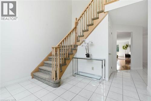 12 Sumner Crescent, Grimsby, ON 
