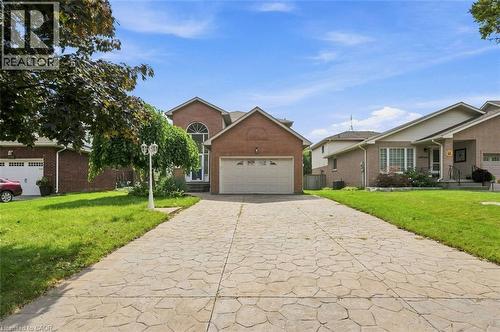 12 Sumner Crescent, Grimsby, ON 