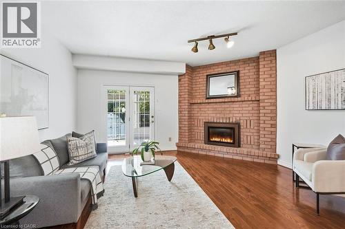 12 Sumner Crescent, Grimsby, ON 