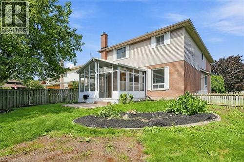 12 Sumner Crescent, Grimsby, ON 