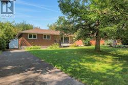 2317 ELMIRA DRIVE  Ottawa, ON K2C 1H3