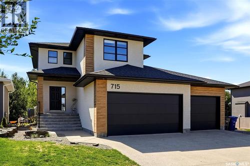 715 3Rd Avenue, Pilot Butte, SK 