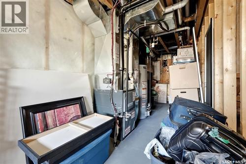 715 3Rd Avenue, Pilot Butte, SK 