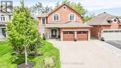 26 STAPLETON PLACE Barrie, ON L4N 5Z3