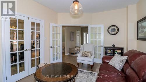 26 Stapleton Place, Barrie, ON 