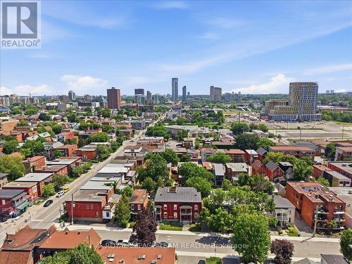136 Elm Street, Ottawa, ON 