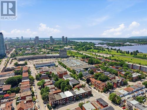 136 Elm Street, Ottawa, ON 