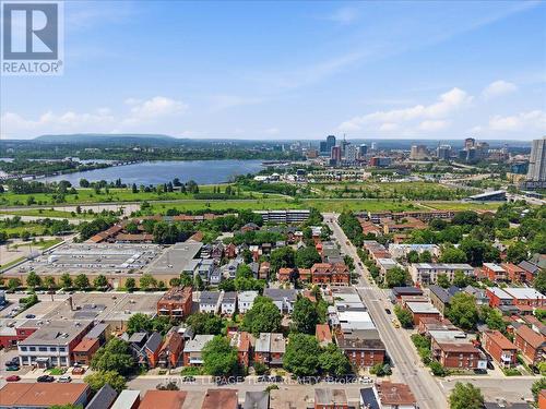 136 Elm Street, Ottawa, ON 