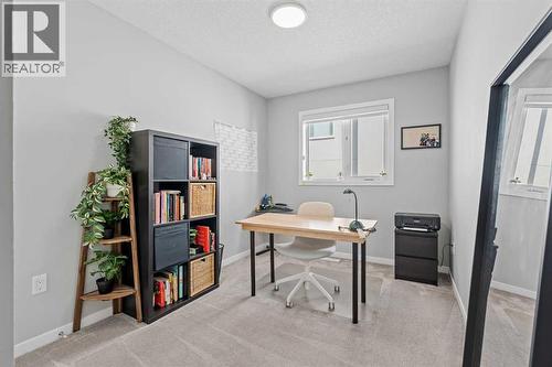 3304 2 Street Ne, Calgary, AB 