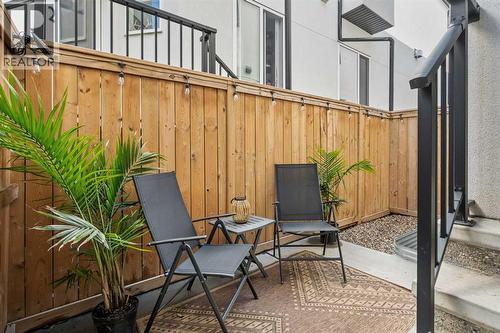 3304 2 Street Ne, Calgary, AB 