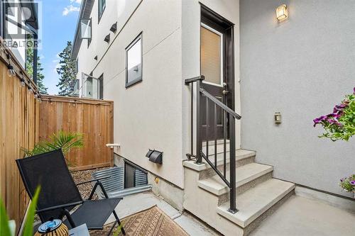3304 2 Street Ne, Calgary, AB 