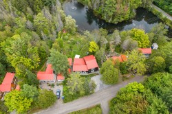 10 Rue des Bouleaux  Orford, QC J1X 7A4