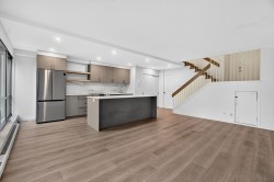 111C-2525 Av. du Havre-des-Îles  Laval (Chomedey), QC H7W 4C4