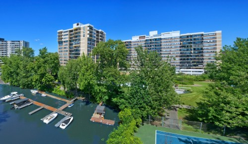 Accès au plan d'eau - 101A-2525 Av. Du Havre-Des-Îles, Laval (Chomedey), QC 