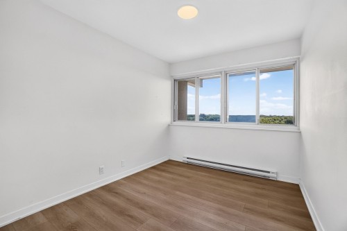 Chambre à coucher - 608B-2525 Av. Du Havre-Des-Îles, Laval (Chomedey), QC 