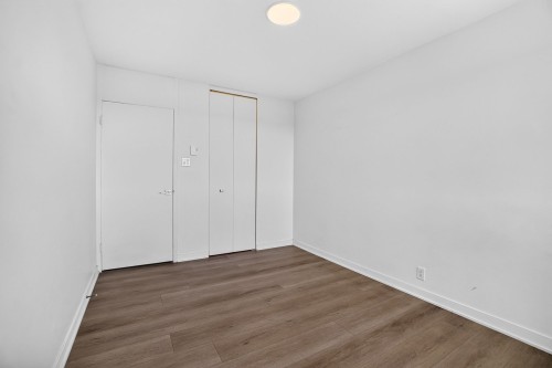 Chambre à coucher - 608B-2525 Av. Du Havre-Des-Îles, Laval (Chomedey), QC 