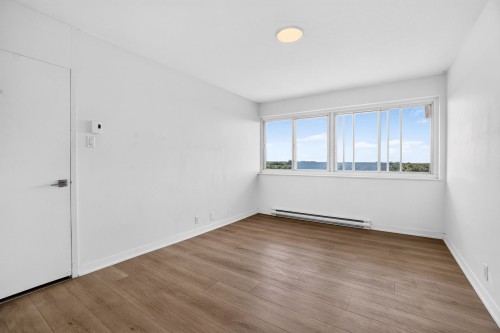 Chambre à coucher principale - 608B-2525 Av. Du Havre-Des-Îles, Laval (Chomedey), QC 