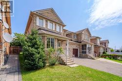 187 RED MAPLE ROAD Richmond Hill, ON L4B 4S6
