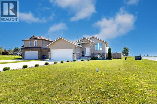79 Blackacre Crescent, Tilbury, ON 