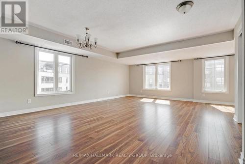 255B TITANIUM PRIVATE , Ottawa, Ontario K1C 0A5 4