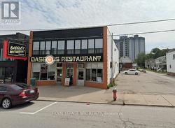 4880 VICTORIA AVENUE  Niagara Falls (Downtown), ON L2E 4C5