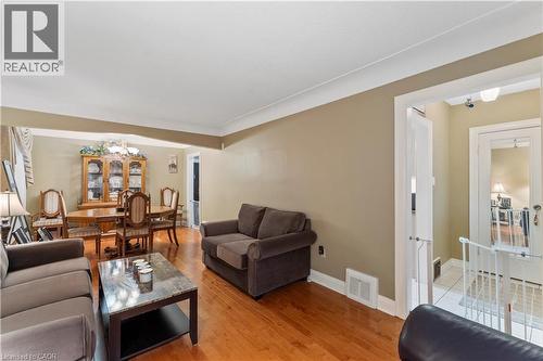 193 Huxley Avenue S, Hamilton, ON 