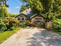 196 MORRISON AVENUE  Brock (Beaverton), ON L0K 1A0