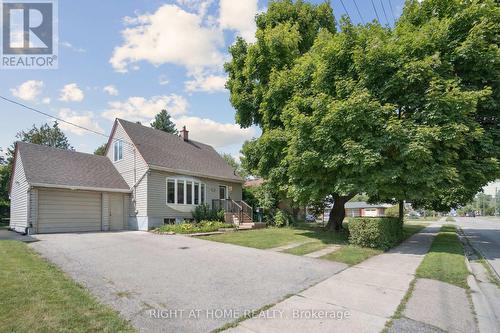 2343 Mountainside Drive, Burlington, ON 