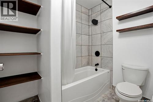 6906 Blakeney Drive, Regina, SK 