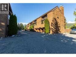 2 4832 LAZELLE AVENUE  Terrace, BC V8G 1T4