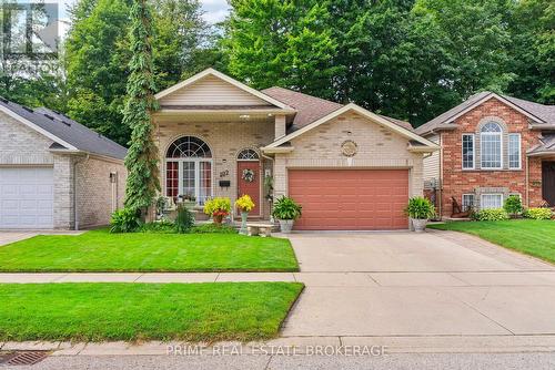 102 RIDGE STREET  Strathroy-Caradoc (Sw), ON N7G 4K1