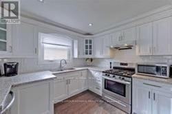 114 CARTIER CRESCENT Richmond Hill, ON L4C 2N6