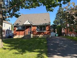 535 DUNBRACK STREET  Ottawa, ON K1K 1J4