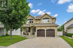 767 LONG POINT CIRCLE N  Ottawa, ON K1T 4H5