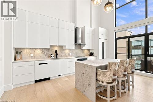 112 King Street E Unit# Ph5, Hamilton, ON 