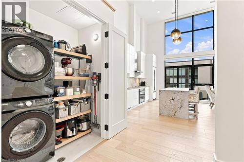 112 King Street E Unit# Ph5, Hamilton, ON 