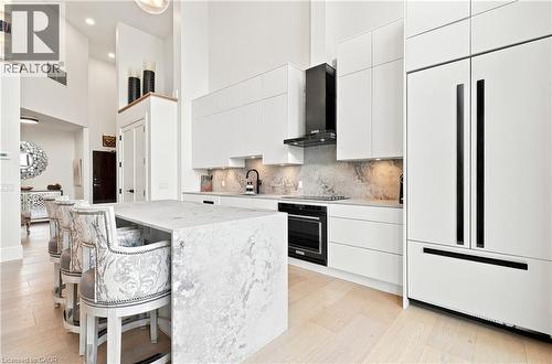 112 King Street E Unit# Ph5, Hamilton, ON 