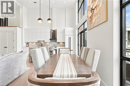 112 King Street E Unit# Ph5, Hamilton, ON 