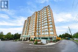 806 - 711 ROSSLAND ROAD E  Whitby (Pringle Creek), ON L1N 8Z1