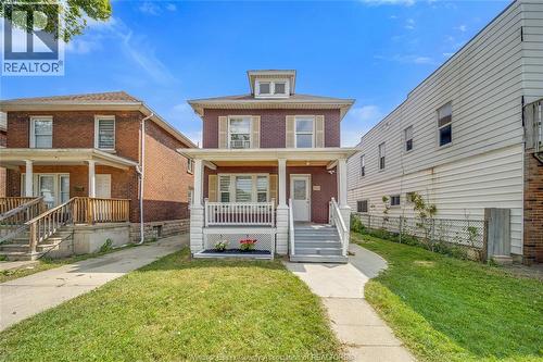392 CURRY AVENUE  Windsor, ON N9B 2B7