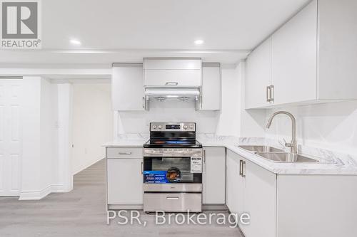 LOWER - 24 SKELMORE CRESCENT , Toronto, Ontario M3A 2G8 3