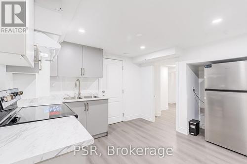 LOWER - 24 SKELMORE CRESCENT , Toronto, Ontario M3A 2G8 4