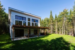 2024 Ch. du Lac-des-Trois-Frères  Saint-Adolphe-D'Howard, QC J0T 2B0