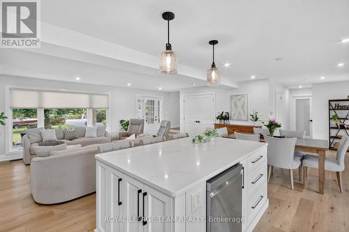 2710 River Road, Ottawa, ON 