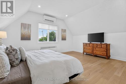 2710 River Road, Ottawa, ON 