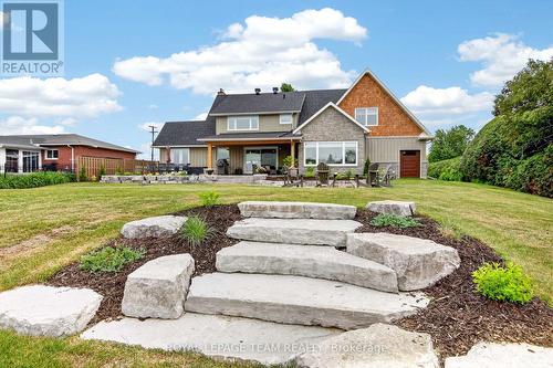2710 River Road, Ottawa, ON 