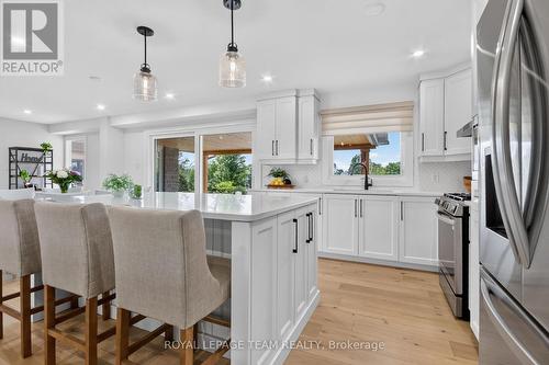 2710 River Road, Ottawa, ON 